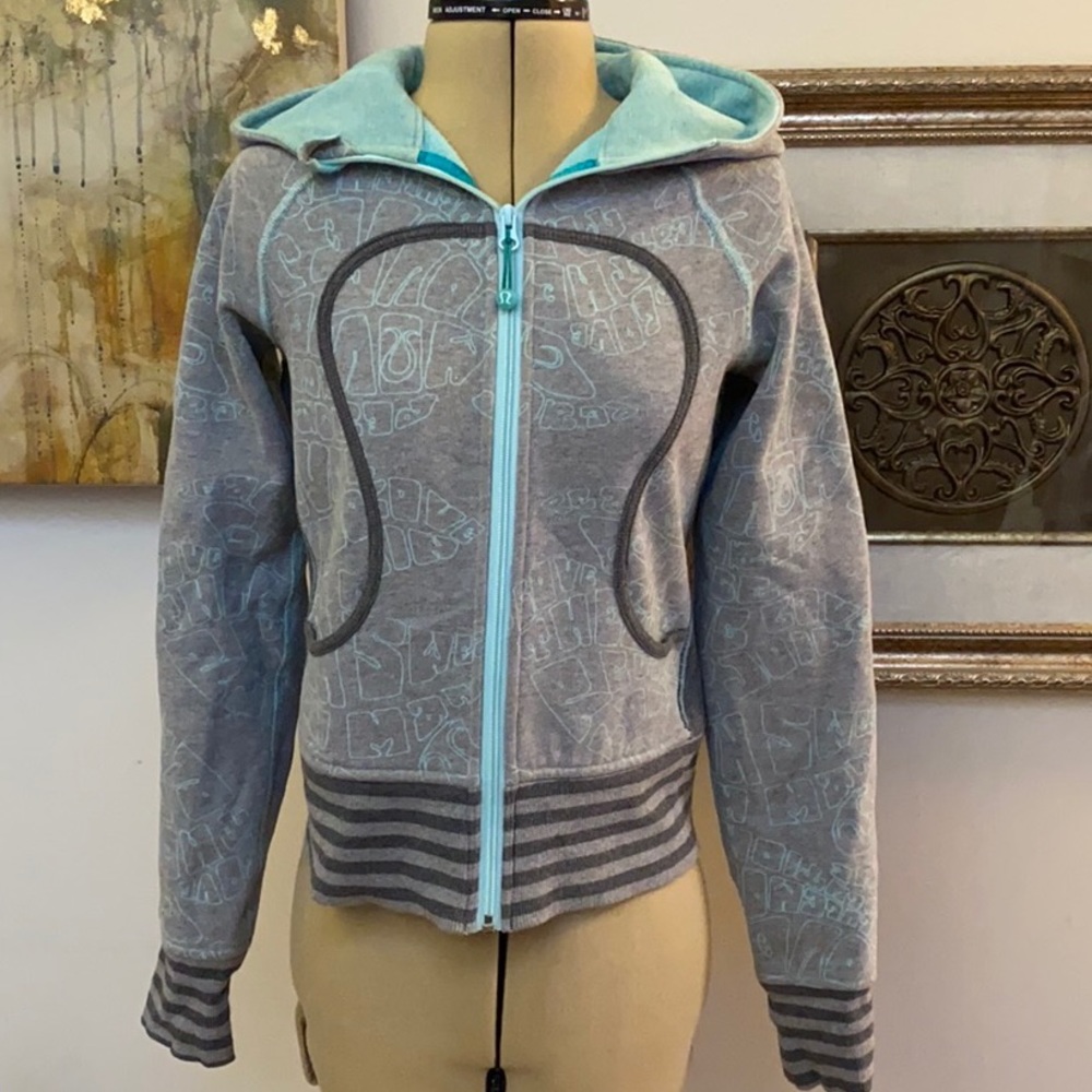 NWOT Lululemon Hoodie, Size 4